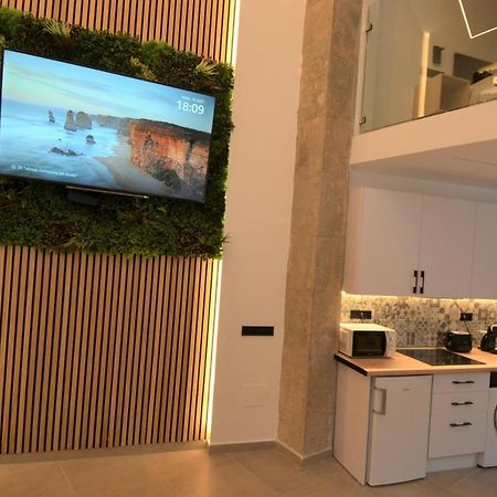 Biblioteca De Lujo En El Centro Historico De Malaga Apartment Ngoại thất bức ảnh